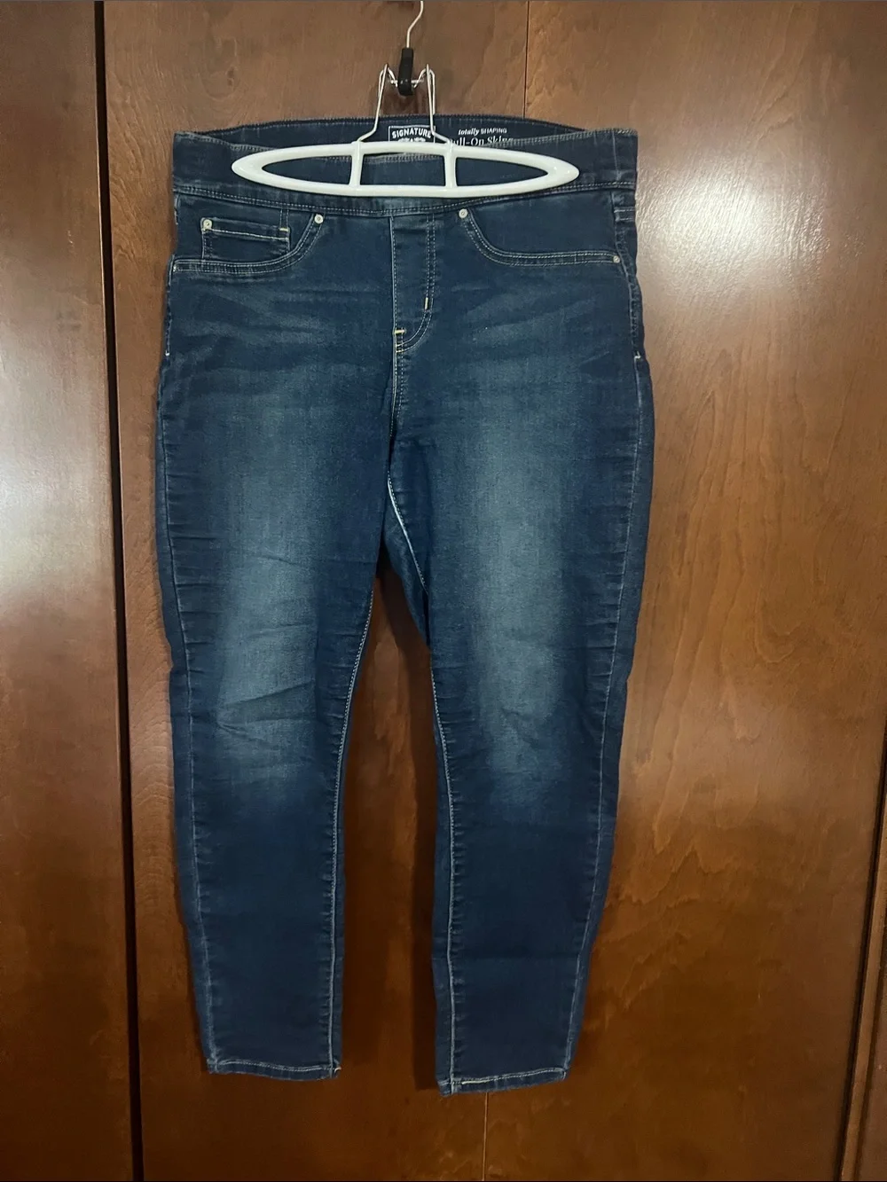 Signature by Levi Strauss Women's Dark Indigo Skinny Jeans